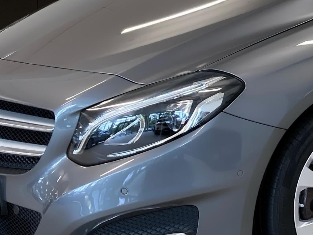 Detailaufnahme des Fahrzeugs 149274